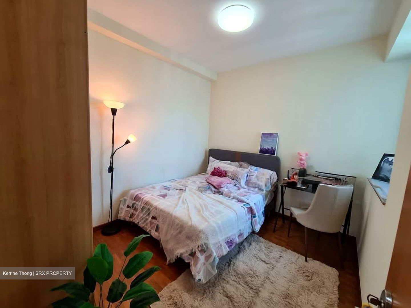 Queens (D3), Condominium #587628741